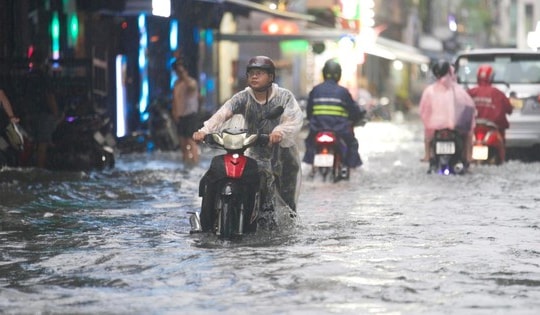 Khẩn cấp ứng phó với mưa lớn ở Bắc Bộ và Thanh Hóa