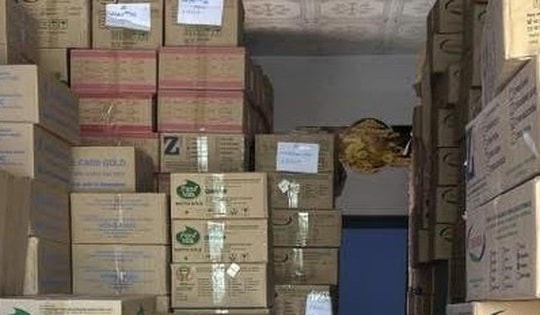 Long An: Phát hiện gần 12.000 hộp sữa không rõ nguồn gốc, xuất xứ

