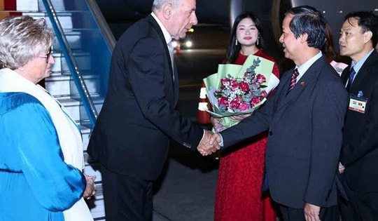 Tổng thống Hungary bắt đầu thăm chính thức Việt Nam