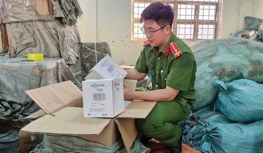 Đường dây buôn bán kem đánh răng, dầu gội, nước xả giả mạo các nhãn hiệu