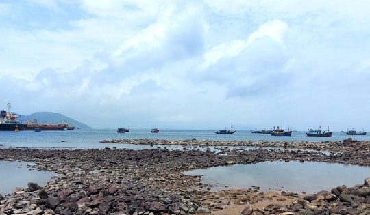 Yêu cầu thu gom dầu, trục vớt tàu Công Thành 07