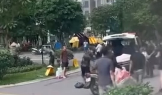 Nữ giới tử vong trong nhà tắm tầng 19 chung cư cao cấp ở Hà Nội