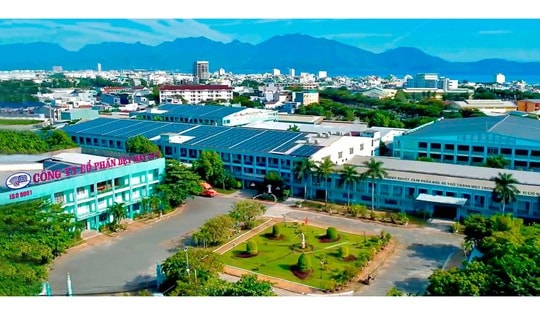 Doanh nghiệp trả cổ tức đều đặn bị hủy tư cách đại chúng