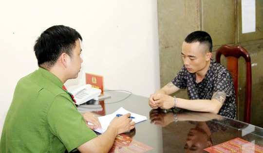 Giả vờ mua vàng rồi cướp