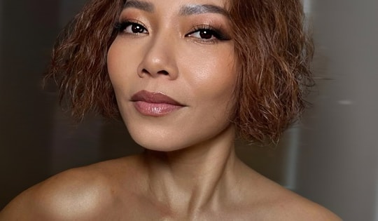 Diva Hà Trần: 'Tôi thích Hoàng Thùy Linh!'