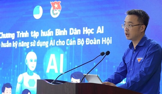 Phổ cập kiến thức và kỹ năng dùng AI cho 2 triệu thanh niên Việt Nam với 'Bình dân học AI'