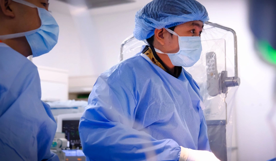 Bảo hiểm y tế chi trả hơn 50% các thủ thuật can thiệp thần kinh và nội mạch tại FV