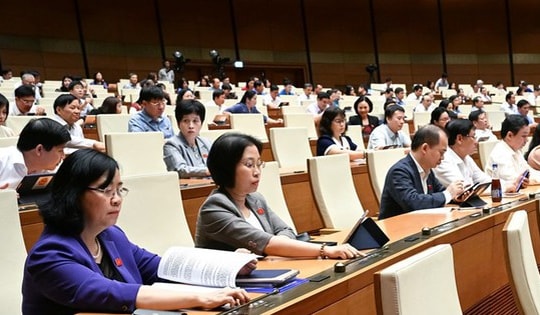 Quốc hội vừa quyết loạt chính sách giúp người dân dễ tiếp cận nhà ở xã hội từ 1/6/2025