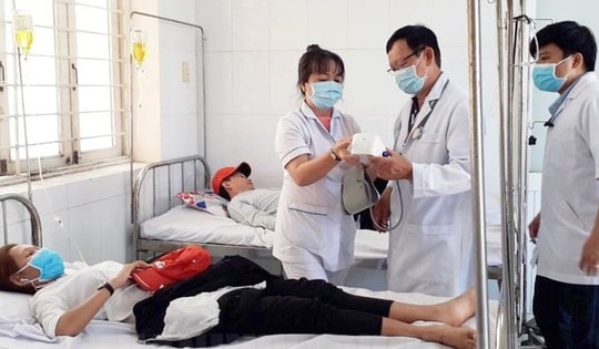 Giữ ổn định hệ thống y tế, giáo dục tại địa phương, chỉ thực hiện sắp xếp khi thực sự cần thiết