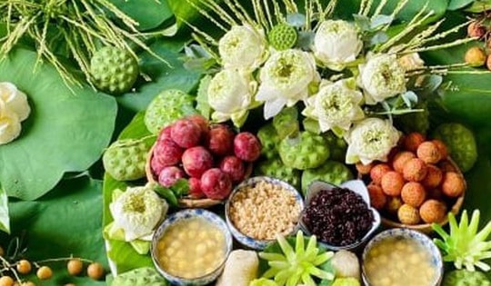 Chị em đua nhau khoe mâm cúng Tết Đoan ngọ đẹp và công phu