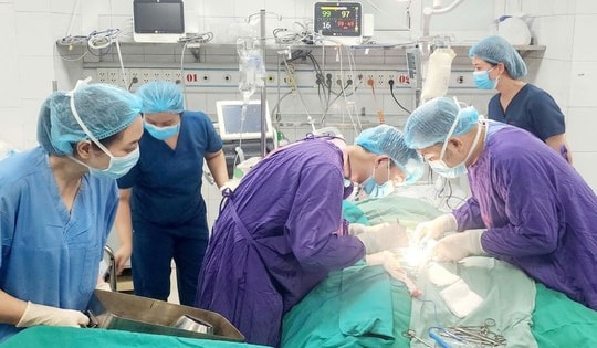 Người đàn ông 40 tuổi ở Hà Nội bị nhồi máu cơ tim cấp sau khi đi bơi thừa nhận có tiền sử mắc bệnh này