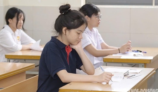 Những lưu ý quan trọng khi thí sinh làm thủ tục dự thi lớp 10