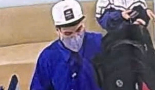 Đặc điểm nhận dạng kẻ cướp ngân hàng ở Quảng Ninh