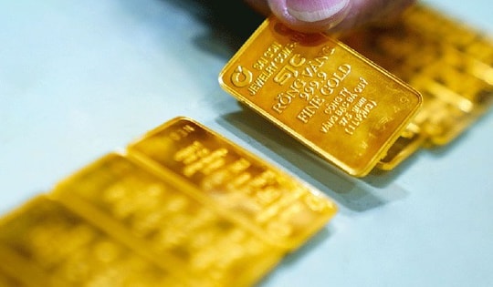 Giá vàng liệu có lao dốc không phanh?