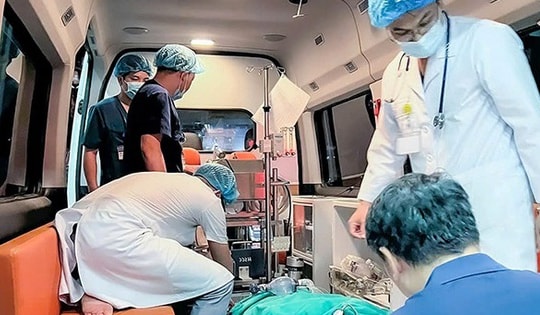 Bác sĩ vượt 100km trong đêm cứu bé gái 11 tuổi bị viêm cơ tim tối cấp nhờ ECMO lưu động
