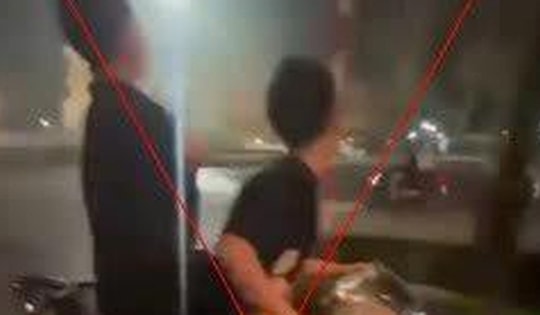 Tạm giữ 3 thanh niên phóng xe, ném gạch rồi quay TikTok khoe 'chiến tích'