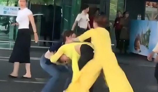 Kỷ luật 2 nữ nhân viên đánh nhau tại sân bay Phú Quốc