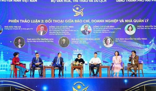Báo chí góp phần phát triển công nghiệp văn hóa