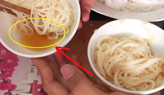 Nhúng bún vào nước mắm để phát hiện hàn the có chính xác?