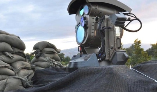 Quốc gia đầu tiên bắn hạ UAV bằng vũ khí laser