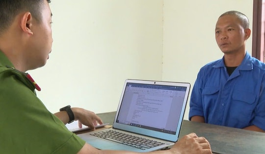 Khởi tố, tạm giam đối tượng phá hoại ngai vua triều Nguyễn