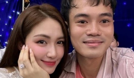 Văn Toàn: 'Chắc chắn không thể yêu Hòa Minzy'