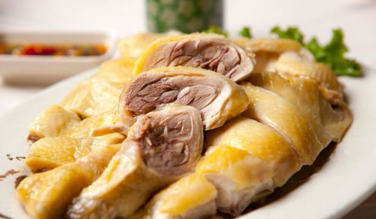 Mẹo bảo quản thịt gà mùa hè không bị ôi thiu mà vẫn giữ được độ tươi ngon