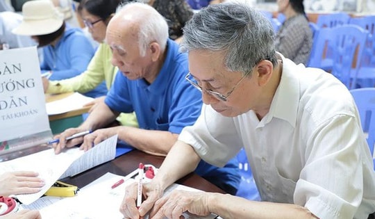 Cách tính lương hưu mới từ 1/7?