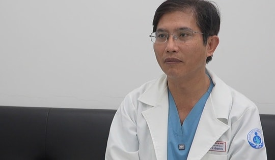 TS.BS Đỗ Nguyên Tín và ca thông tim bào thai như 'lái xe trong hẻm hẹp’
