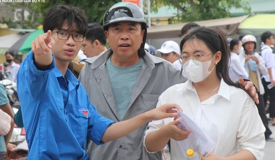 Thi vào lớp 10 THPT tại Hải Dương: Chương trình mới, thí sinh tăng, phụ huynh thấp thỏm