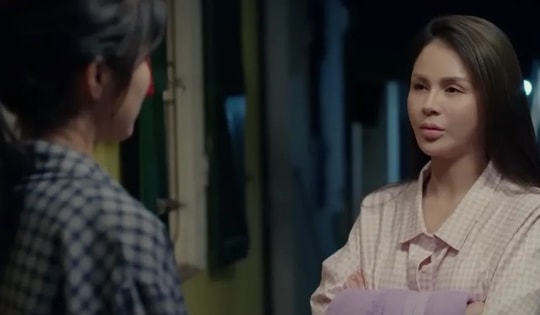 'Dịu dàng màu nắng' mới nhất (tập 3): Xinh đẹp bất thường, Lương Thu Trang bị em chồng nghi ngờ ngoại tình