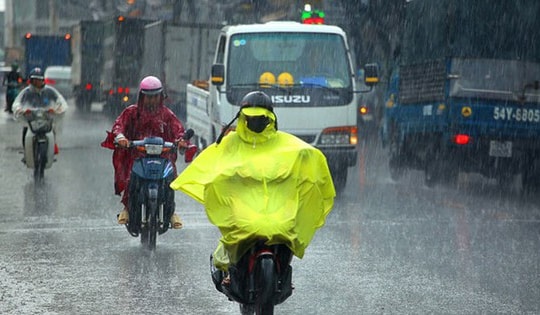 Diễn biến mưa dông ở miền Bắc thời gian tới còn phức tạp