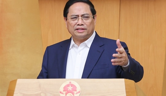 Thủ tướng: Bộ Y tế khẩn trương triển khai chương trình đưa 1.000 bác sĩ về cơ sở