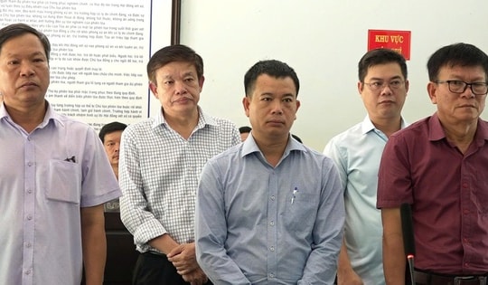 Một loạt nguyên lãnh đạo Trung tâm đăng kiểm ở Huế lĩnh án