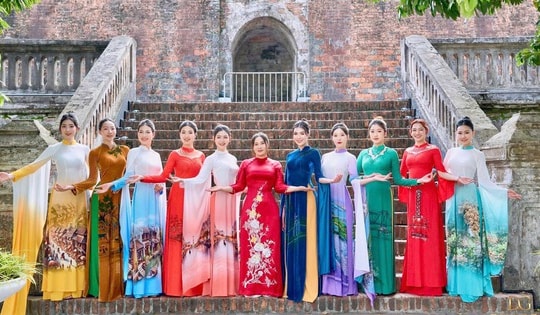 NTK Hương Vải kể chuyện Kinh kỳ - Phố Hiến bằng thời trang