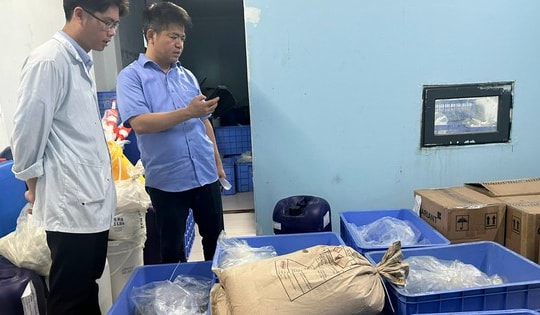 Bộ Y tế kiểm tra đột xuất hoạt động sản xuất dược liệu tại Hưng Yên