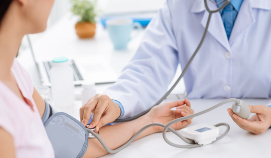 Người đứng đầu Sở Y tế, cơ sở khám chữa bệnh chịu trách nhiệm nếu xảy ra sai phạm về thực hành, cấp giấy phép hành nghề