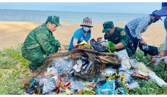 Ngày môi trường thế giới 5/6: Xây dựng thuật toán giám sát chất lượng nước biển