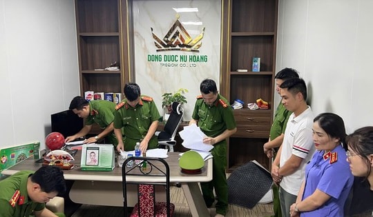 Khởi tố Giám đốc công ty Đông Dược Nữ Hoàng vì sản xuất mỹ phẩm không phép