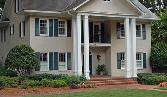 Vì sao nên tránh mua nhà nằm trên đường phản cung?