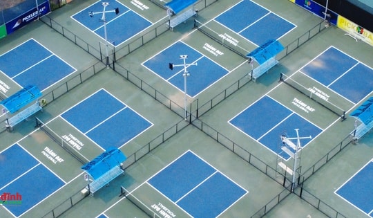 Hà Nội: 'Ì ạch' khắc phục vi phạm tại tổ hợp sân pickleball mọc trên đất dự án KĐT mới Cầu Giấy