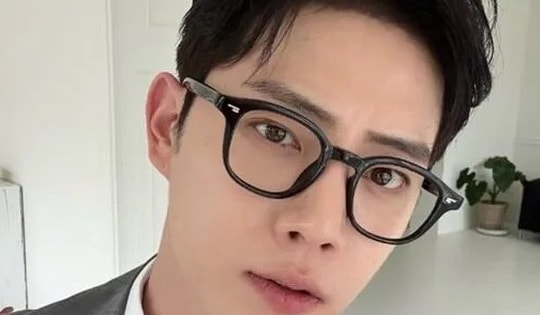 Người mẫu nổi tiếng đột ngột qua đời ở tuổi 29