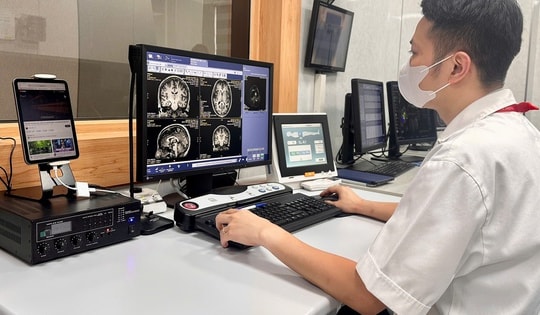 Bệnh viện Đại học Y Hà Nội khai trương hệ thống cộng hưởng từ tích hợp trí tuệ nhân tạo đầu tiên tại Việt Nam