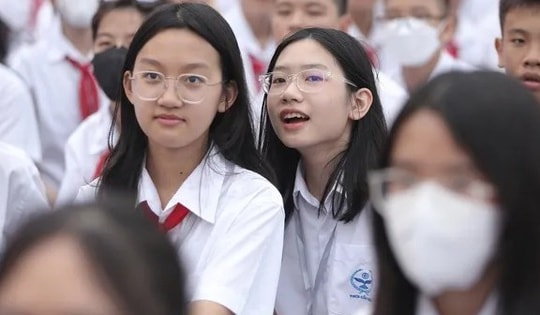 Thủ tướng: Bảo đảm mọi điều kiện để tổ chức dạy học 2 buổi/ngày