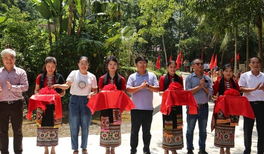 Báo Sức khỏe & Đời sống khánh thành cầu dân sinh hỗ trợ bản nghèo vùng cao Nghệ An