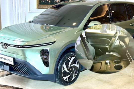 Cận cảnh VinFast Limo Green rõ từng chi tiết, lộ hình ảnh nội thất