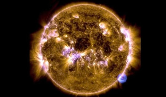 Tàu Parker ghi nhận vụ nổ từ trường hiếm trên Mặt Trời