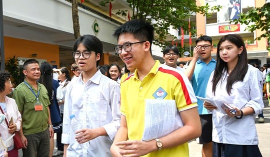 Điểm thi lớp 10 năm 2025: Địa phương nào công bố trước?