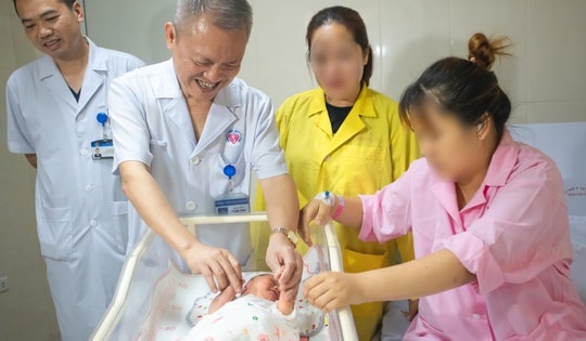 Viết tiếp câu chuyện cổ tích về cô gái mắc bệnh tim bẩm sinh, chỉ có 1% hy vọng cách đây 13 năm, vừa vượt cạn thành công