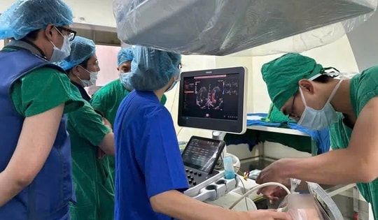 Bác sĩ trong ê - kip thông tim bào thai cho phụ nữ Singapore tham gia chữa nhiều ca tim bẩm sinh ở Khánh Hoà